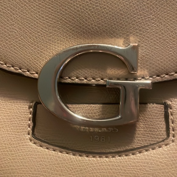 Vintage Guess purse - Picture 5 of 8